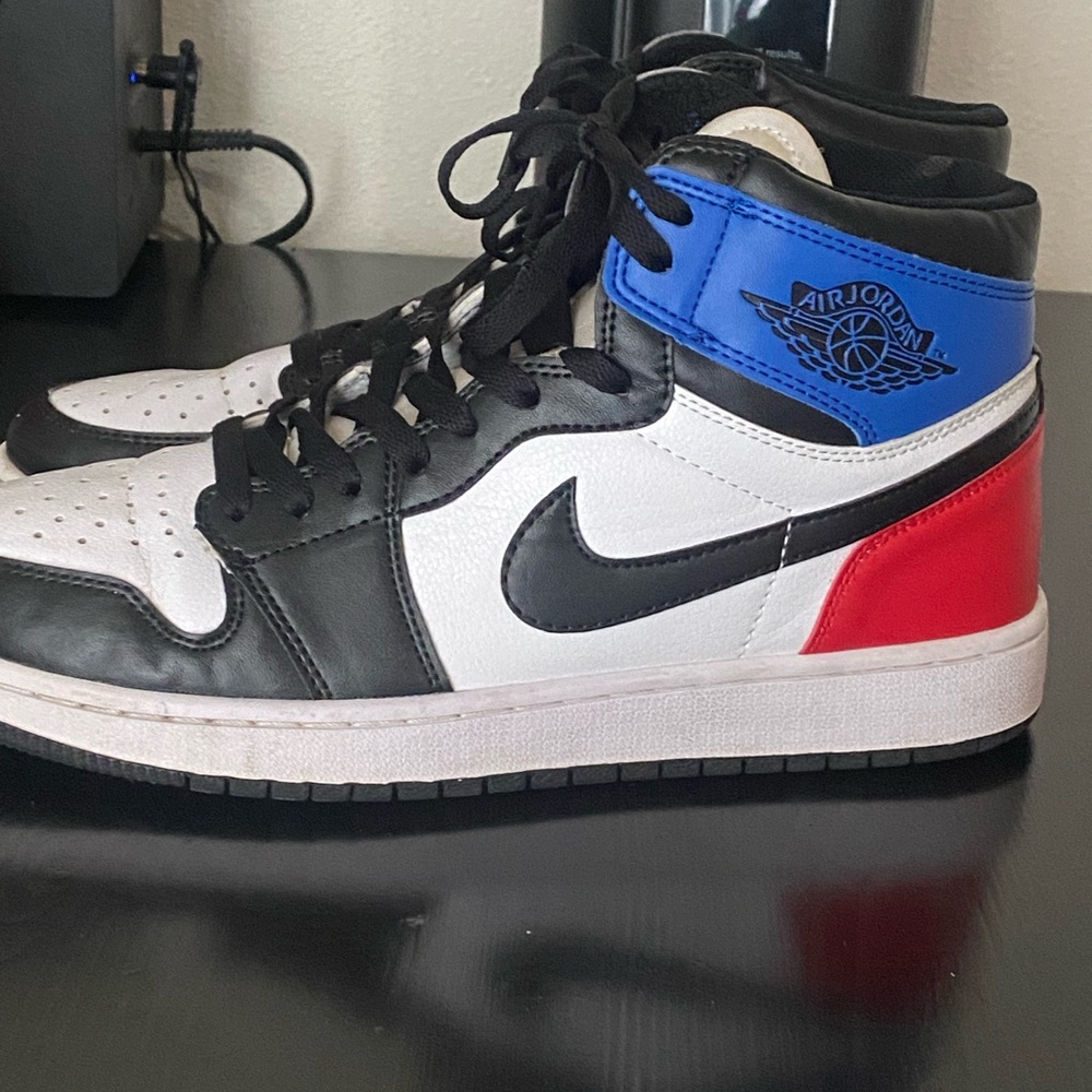 Nike Black and White High-Top Sneakers